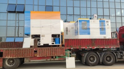 又發(fā)了2臺設備，內孔滾膠機GNP100和自動噴膠機PZ40