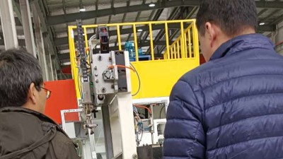 天納克到訪安捷倫參觀新廠 驗證測試法蘭邊內孔滾膠機