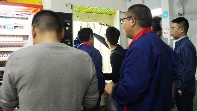 自動噴膠機、內孔自動涂膠機順利通過客戶驗收，現已發貨！