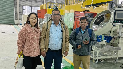 印度老客戶再下三臺自動噴涂設備，并到訪考查安捷倫新工廠