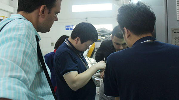 泰國客戶成功投入使用安捷倫襯套自動縮徑機設備